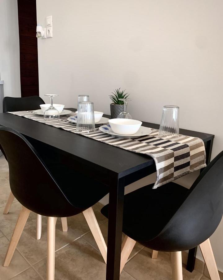 House By The Sea In Artemis Apartment Luaran gambar