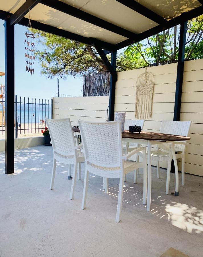 House By The Sea In Artemis Apartment Luaran gambar